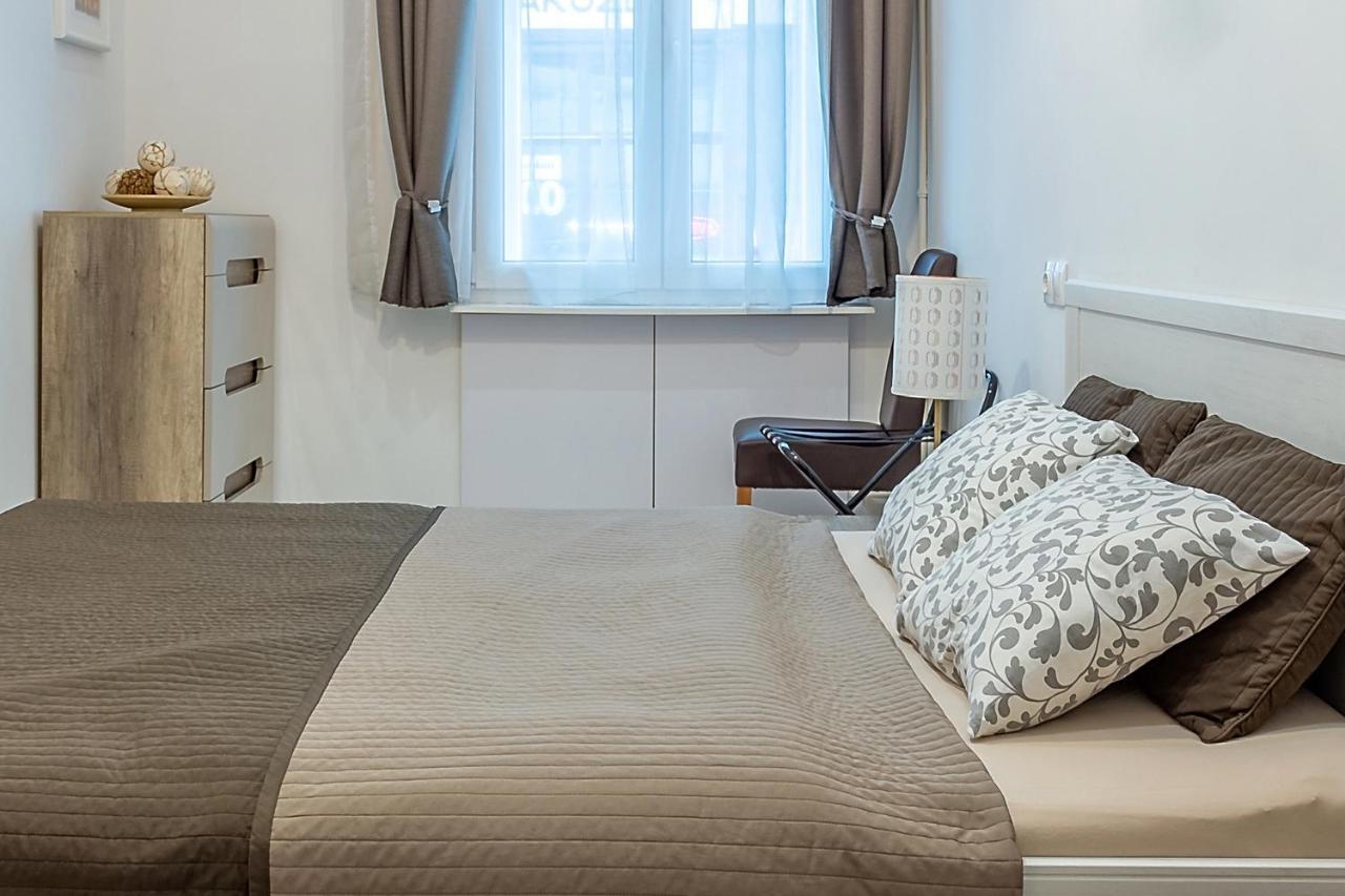 Goldcentral Apartment Dob 부다페스트 외부 사진